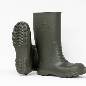 NEW   LITEBOOTS  16" Classic Hunter Green Size 11